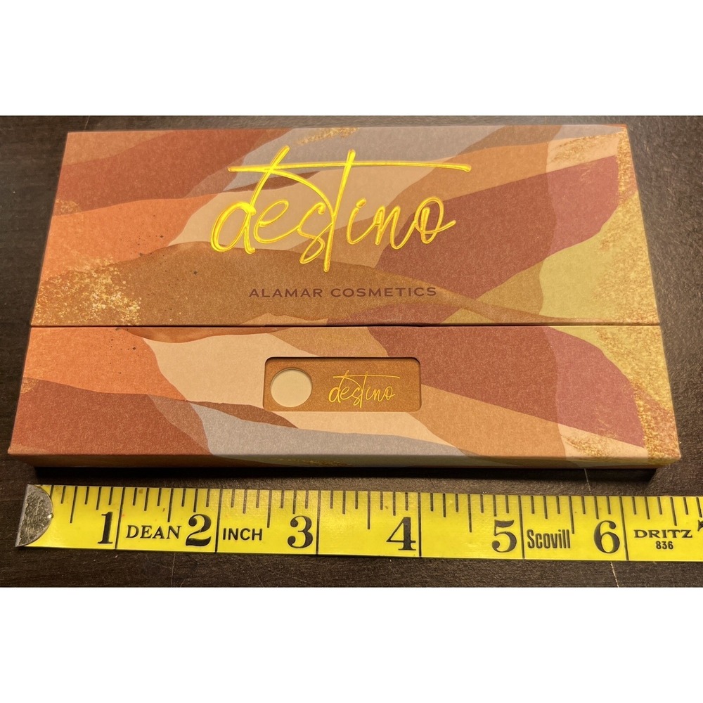 Alamar Cosmetics - DESTINO Eyeshadow Palette - 10 Beautiful Colors -‎ NEW In Box
